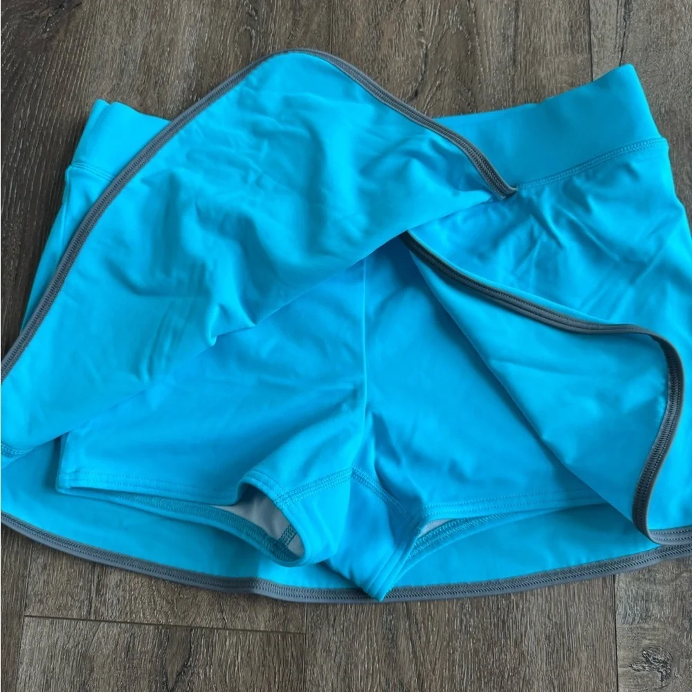 Lands' End Blue Active Swim Skort women’s size 4